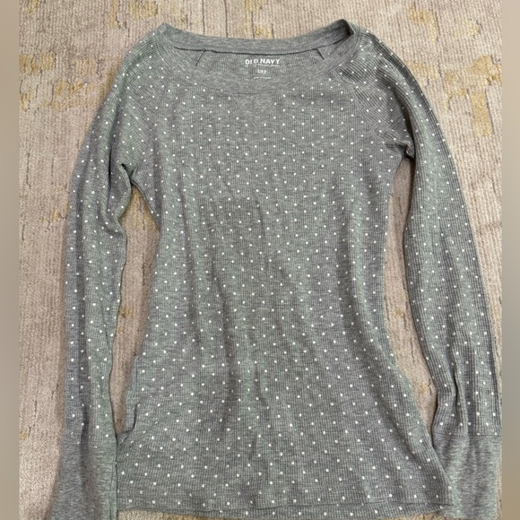 Old Navy Tops - OLD NAVY WOMEN’S SMALL GREAY LONG SLEEVE